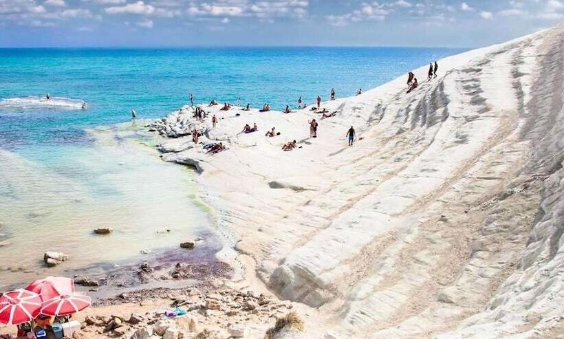 تختخواب و صبحانه Bb Sicily