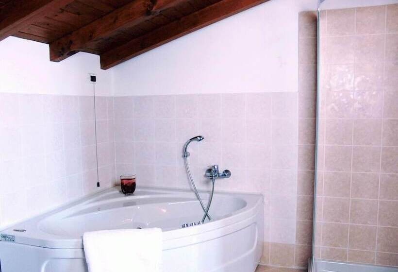 ベッドアンドブレックファースト Casa Vacanze Cascina Campagnola