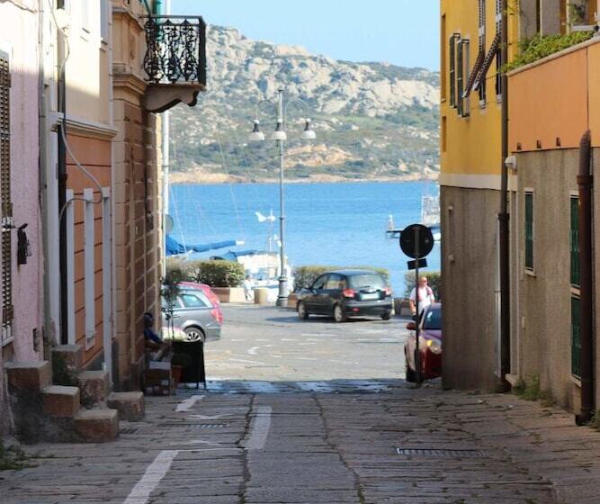 住宿加早餐  Clelia S Boutique Rooms & Suites