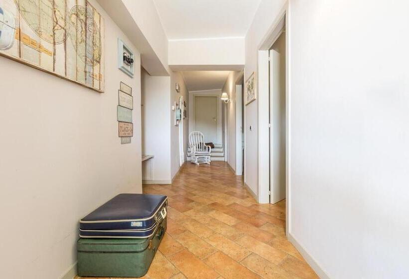تختخواب و صبحانه Fabula Maison
