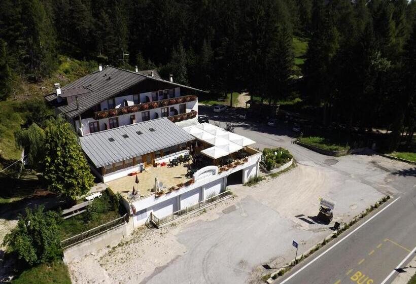 Bed and Breakfast Laugen Cafe Pizza Bb