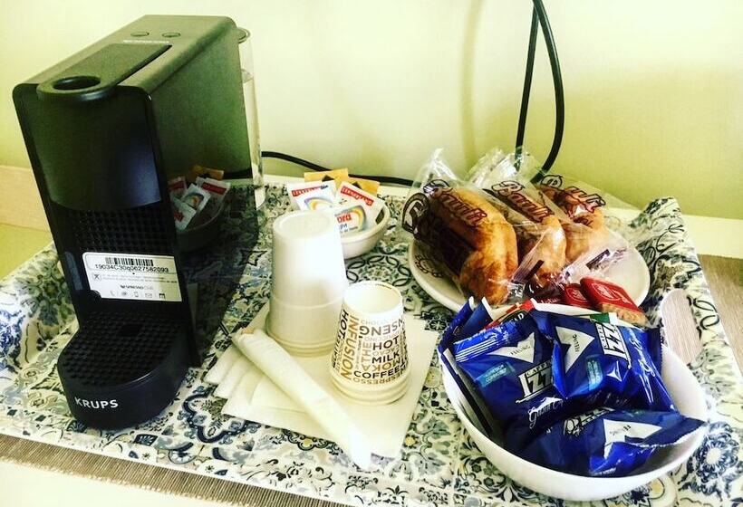 مبيت وإفطار Luci Del Salento Guest House