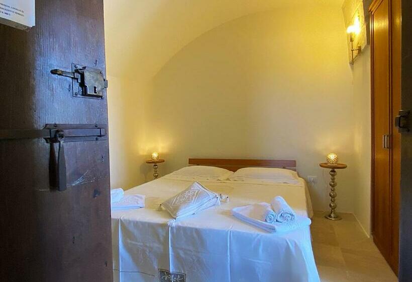 تختخواب و صبحانه Masseria La Millenaria