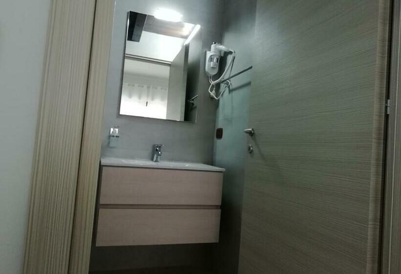 مبيت وإفطار Mattei Domus