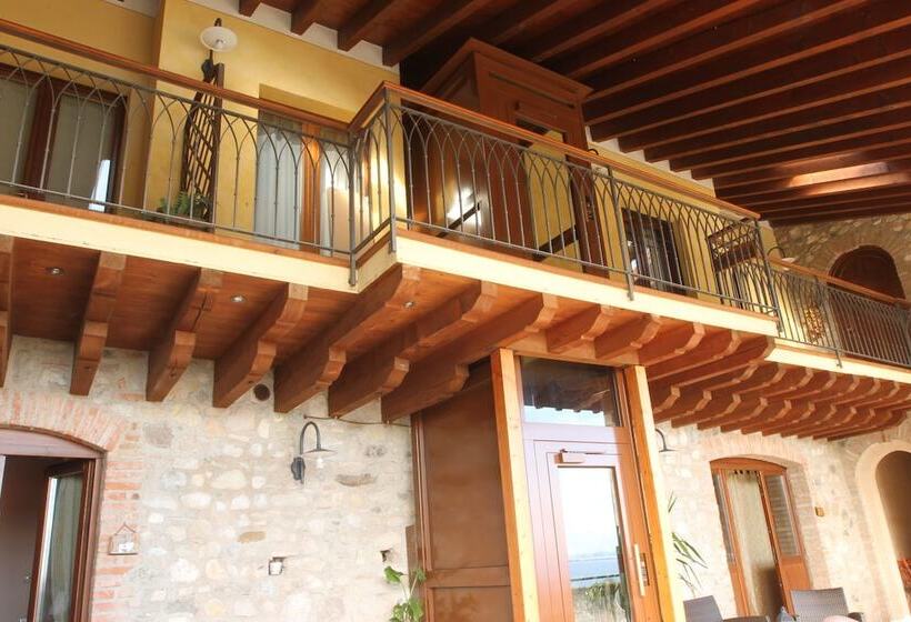 Сельский отель Agriturismo Cascina Crocelle