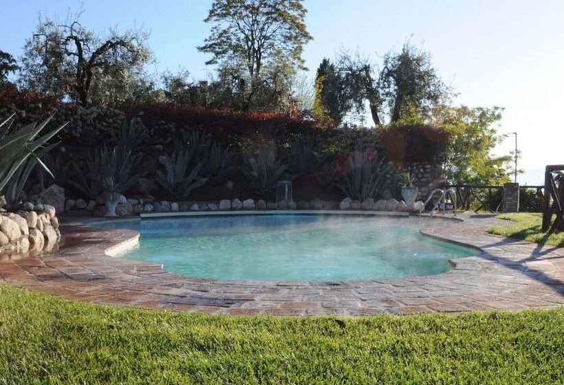 Сельский отель Agriturismo Cascina Crocelle