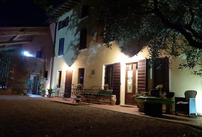 هتل روستایی Agriturismo Trebis