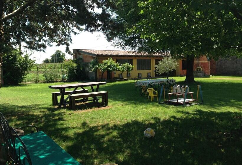 هتل روستایی Agriturismo Trebis