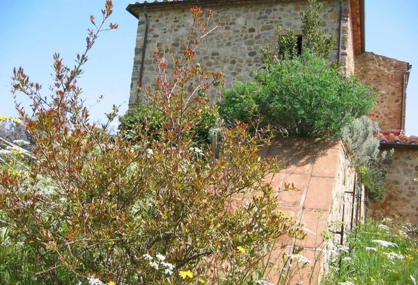 田舎風ホテル La Rocca Delle Pigne