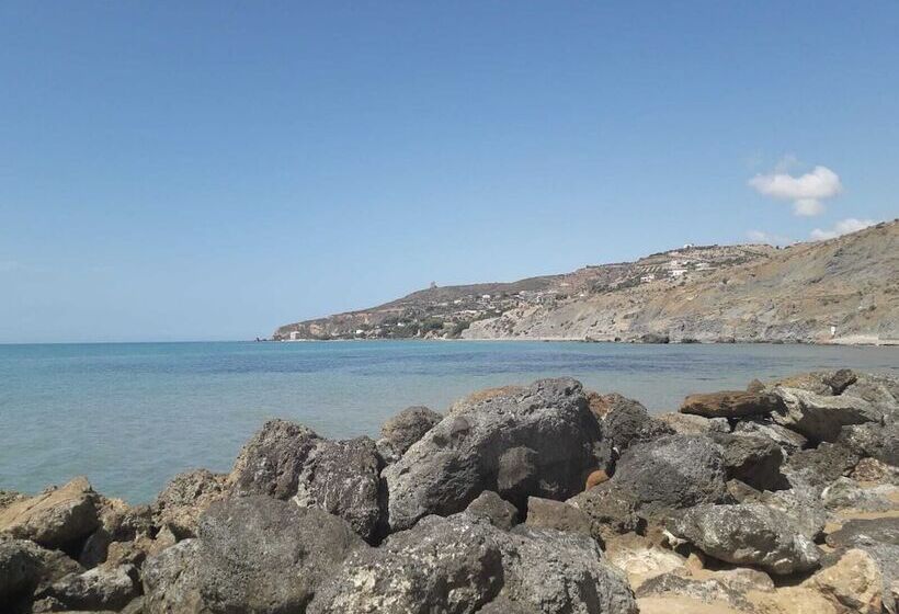 پانسیون Al Faro