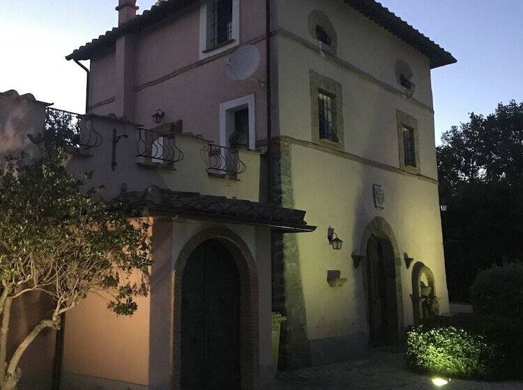 펜션 La Torretta Guest House