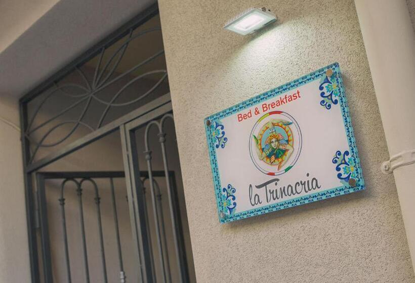 پانسیون La Trinacria