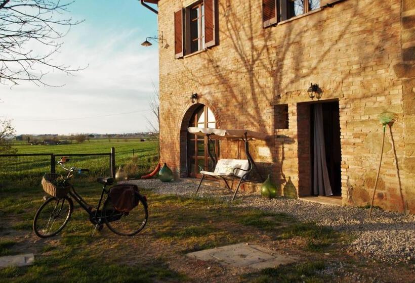 پانسیون Podere Alberello