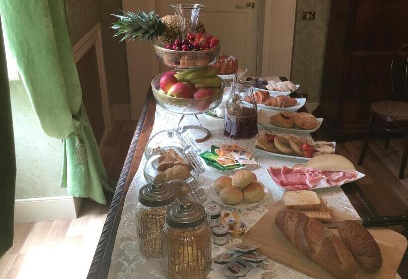 تختخواب و صبحانه Palazzo Laguardia