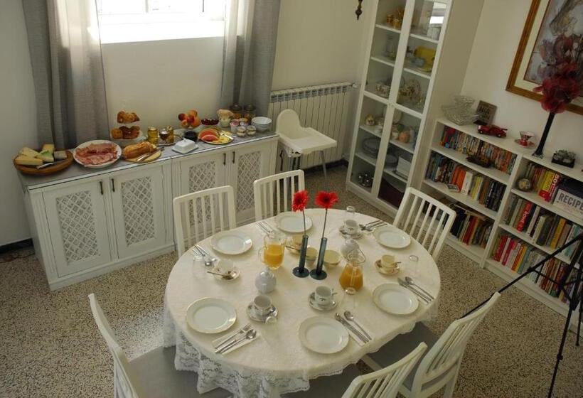مبيت وإفطار Casa Davina