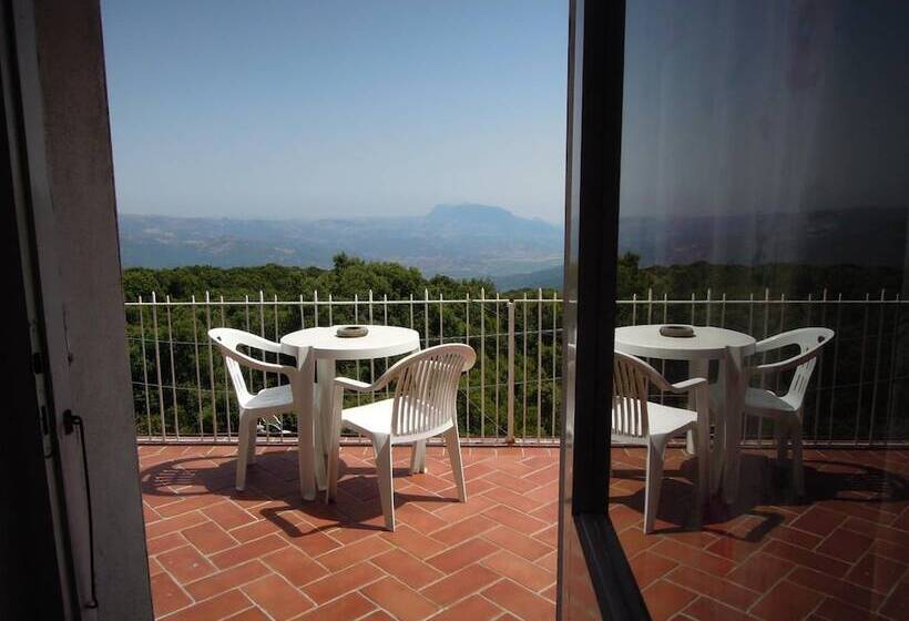 تختخواب و صبحانه Casa Solotti