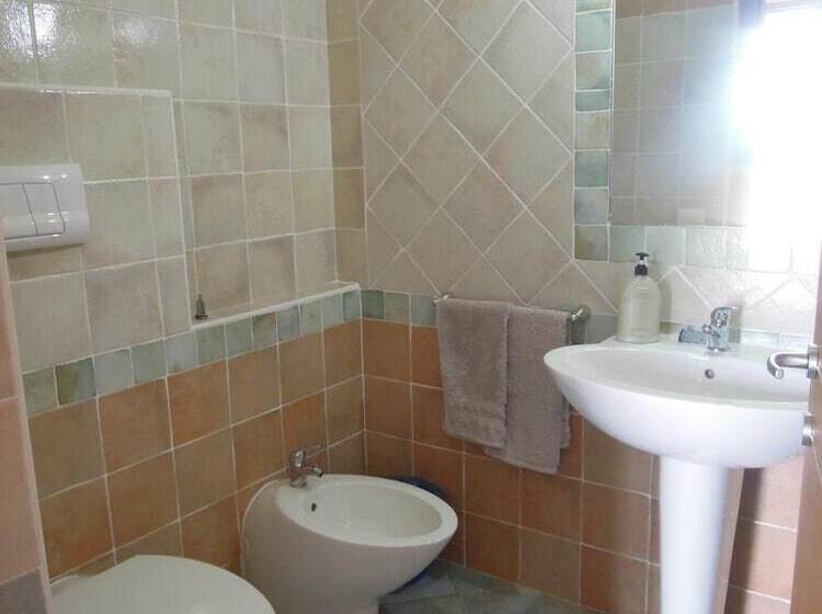 تختخواب و صبحانه Casa Solotti