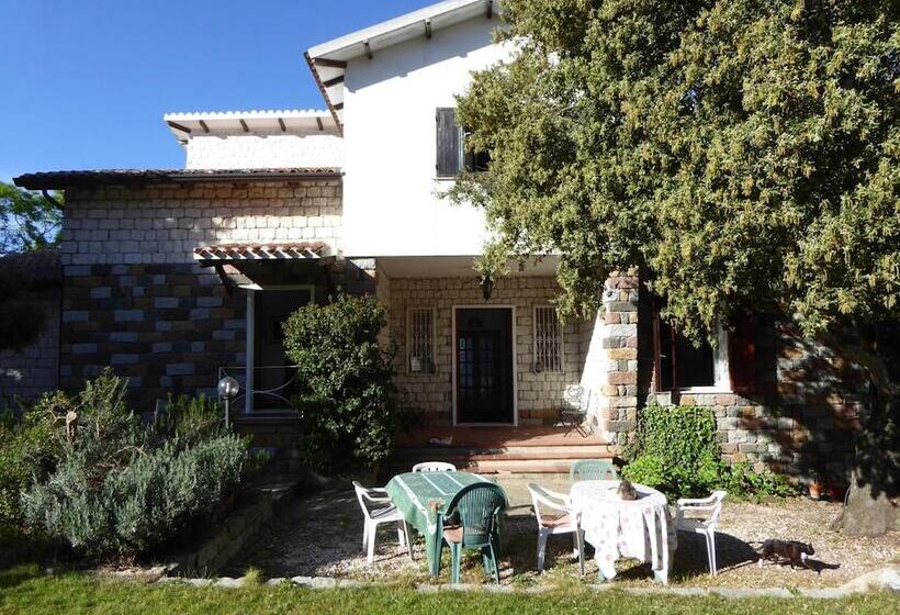تختخواب و صبحانه Casa Solotti