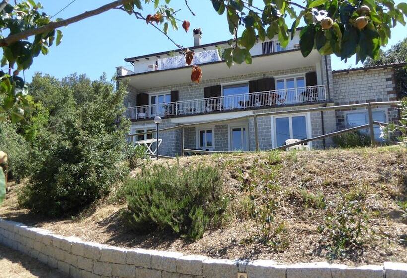 تختخواب و صبحانه Casa Solotti