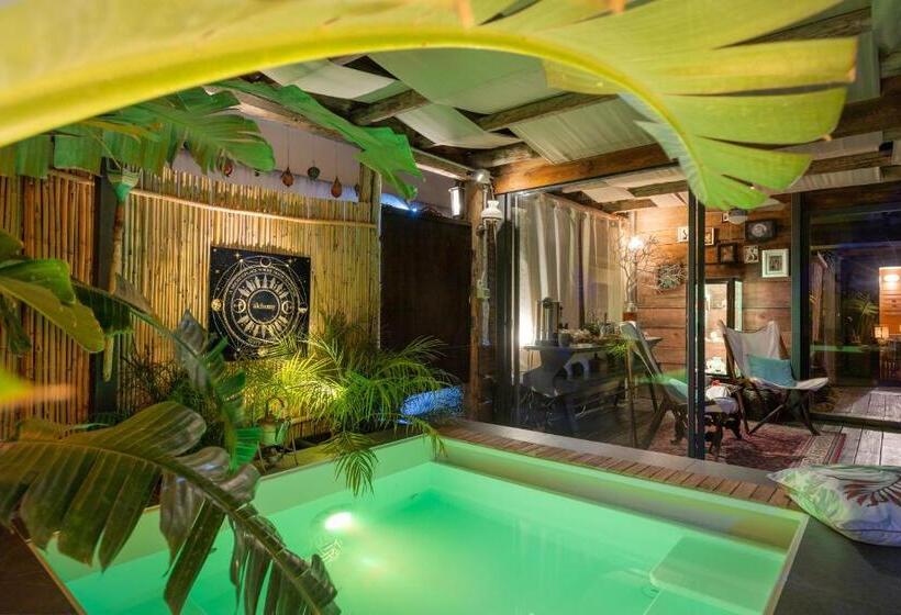تختخواب و صبحانه Naturarte Guesthouse