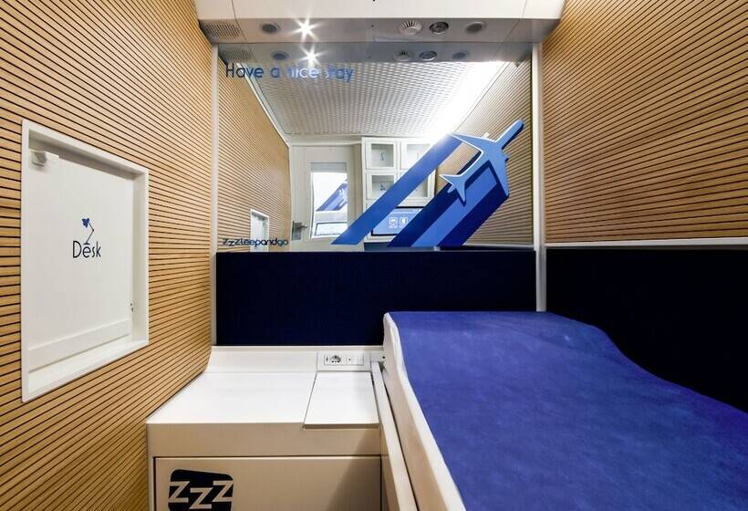 مسافرخانه Resting Pods   Zzzleepandgo Vrn Verona Airport
