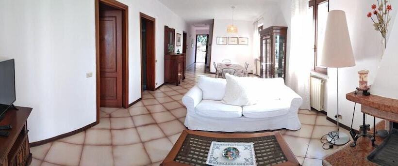 هتل Villa Mary