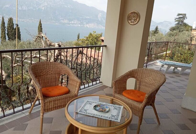 هتل Villa Mary