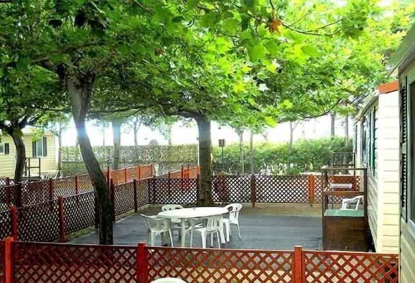 هتل Villaggio Camping Maratea