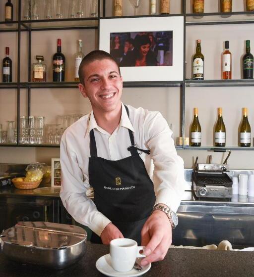 پانسیون Casa Sarina