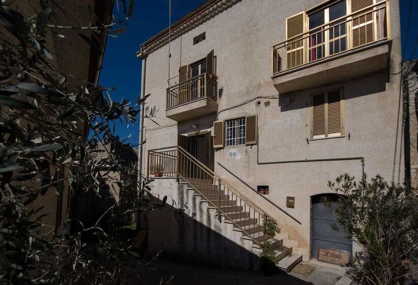 پانسیون Il Vicolo