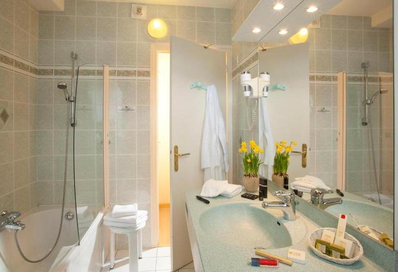 Grand Hotel De Valloire Et Du Galibier