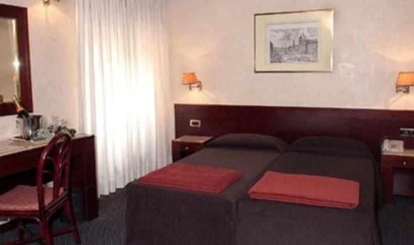 Fotos del hotel Accademia:  25