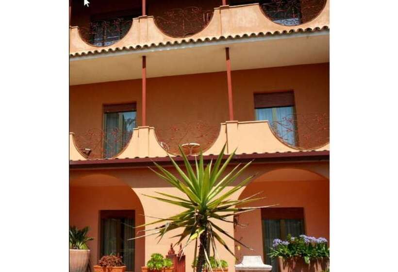 هتل Andromaco Palace