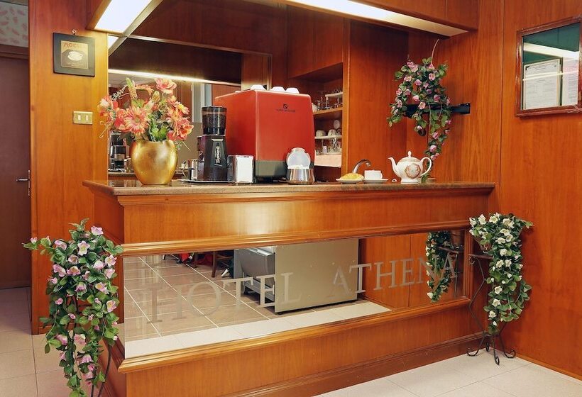 Fotos del hotel Albergo Athena:  23