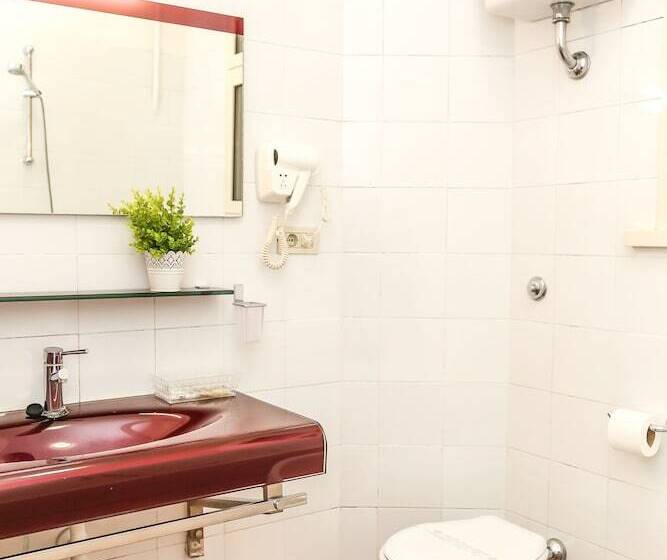 Fotos del hotel Albergo Athena:  22