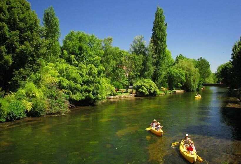 Отель Des Bains Et Résidences