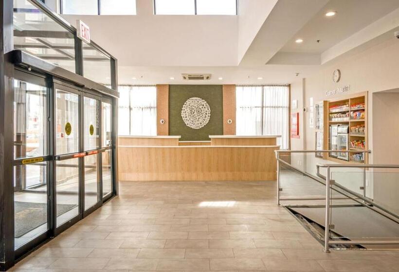 هتل Fairfield Inn By Marriott Jfk Airport
