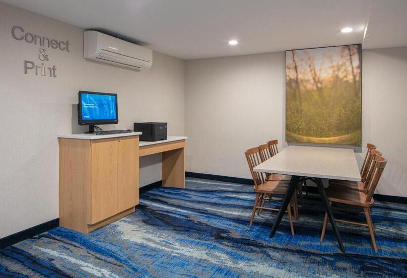 Hotel Fairfield Inn New York Jfk Airport