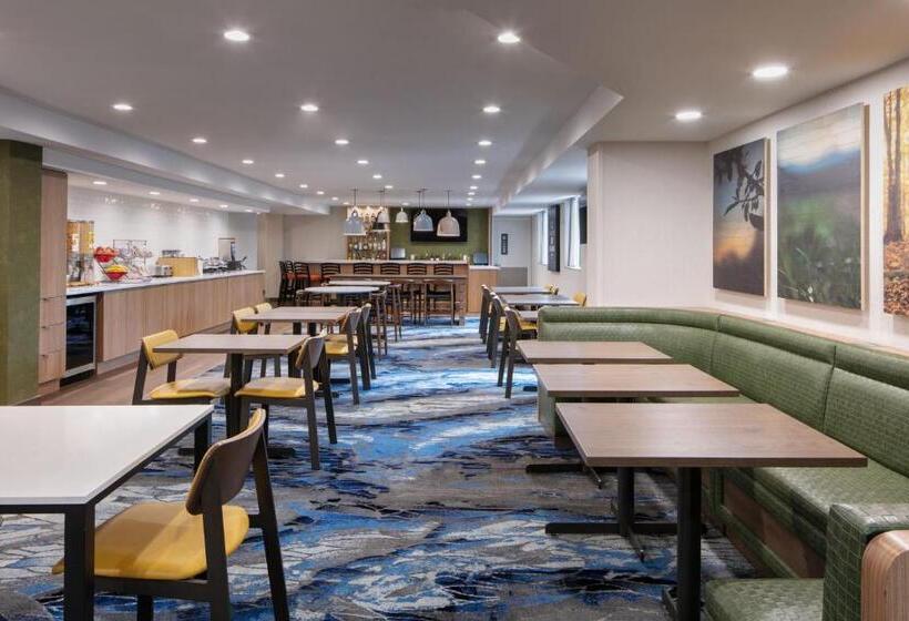 هتل Fairfield Inn New York Jfk Airport