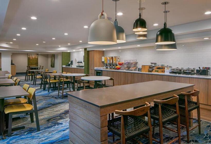 هتل Fairfield Inn By Marriott Jfk Airport