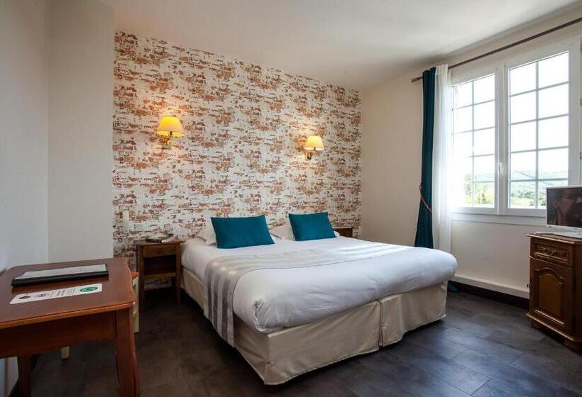 هتل Hôtel Restaurant Plaisance Piscine Couverte Et Chauffée  Proche Sarlat