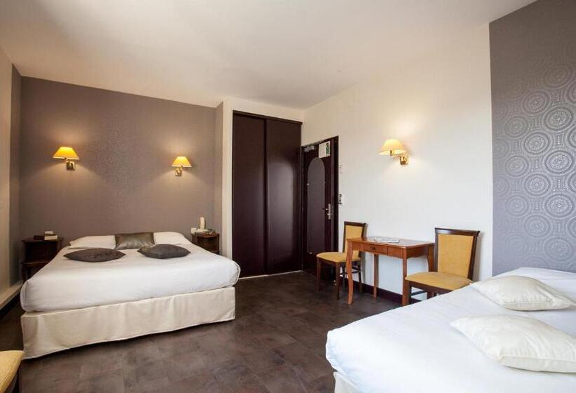 هتل Hôtel Restaurant Plaisance Piscine Couverte Et Chauffée  Proche Sarlat