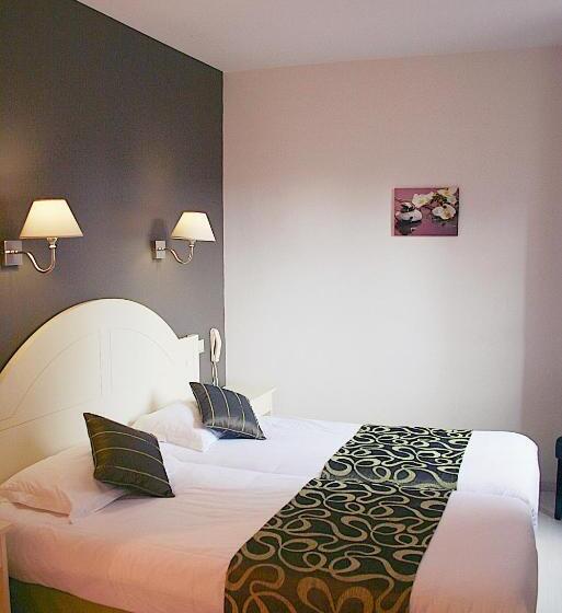 هتل Hôtel Restaurant Plaisance Piscine Couverte Et Chauffée  Proche Sarlat
