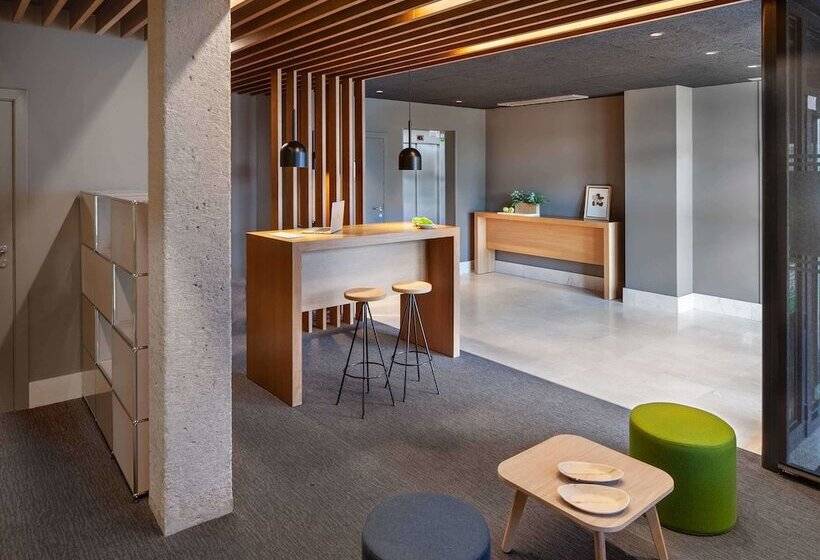 فندق Ibis Styles Pamplona Noain