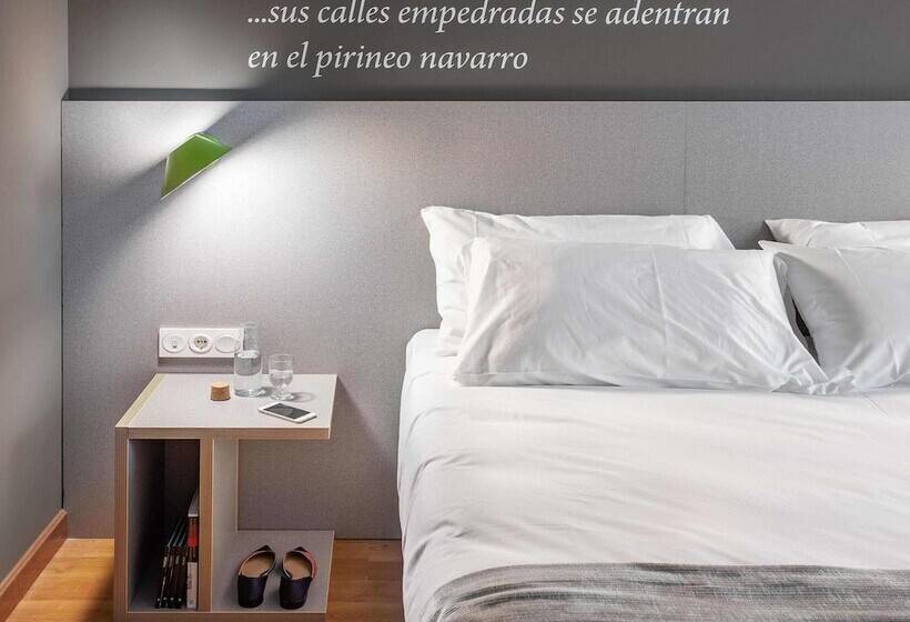 فندق Ibis Styles Pamplona Noain