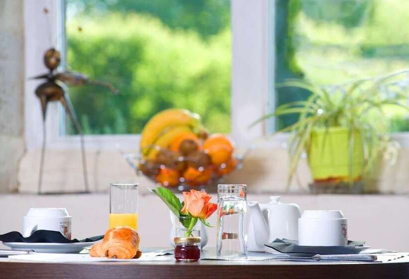 בית מלון כפרי Logis Hôtel La Ferme De Flaran