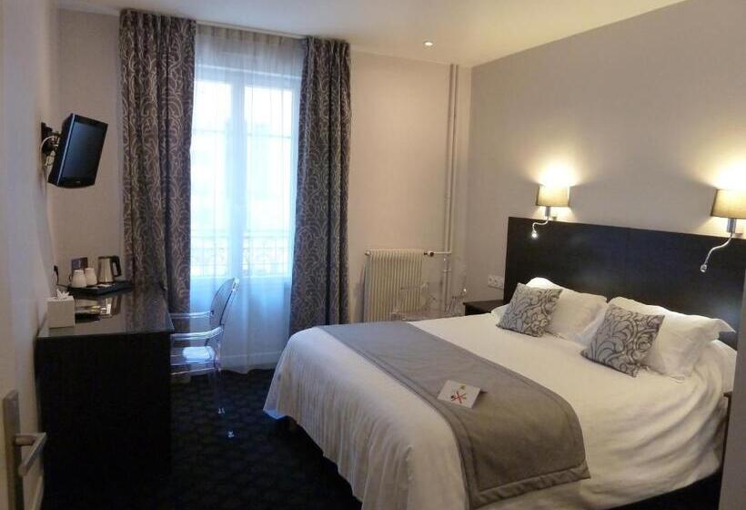 בית מלון כפרי Logis Le Midland