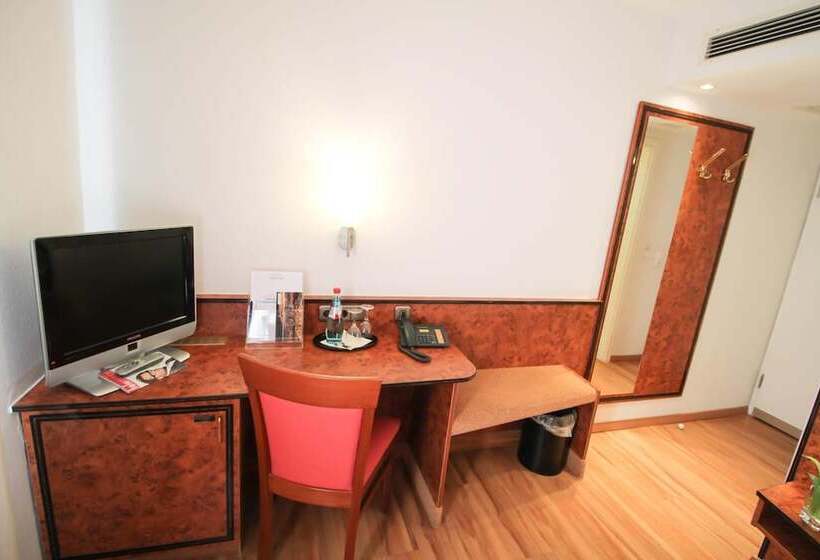 Fotos del hotel Miramar Am Römer:  23