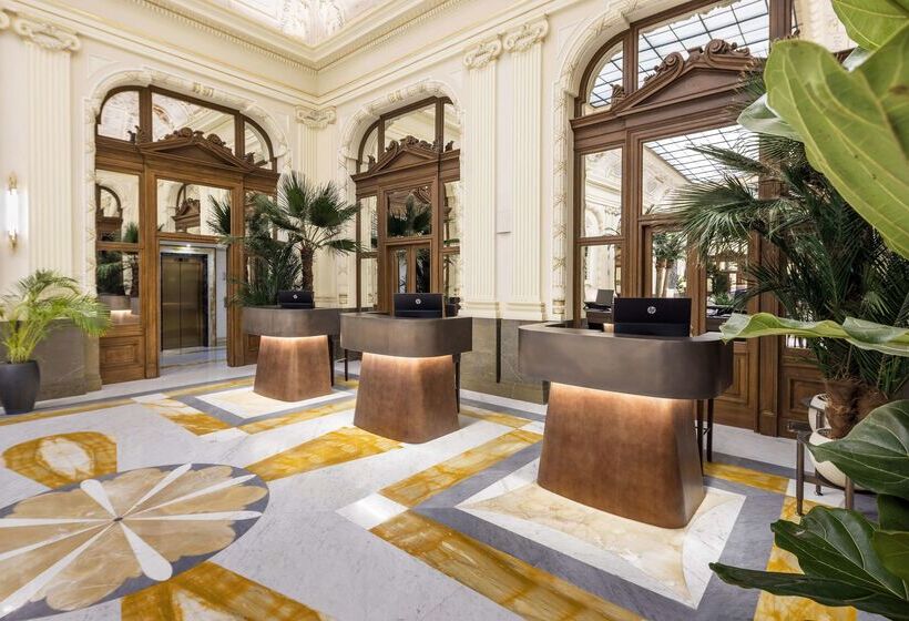 Fotos del hotel Nh Collection Carlo Iv:  43