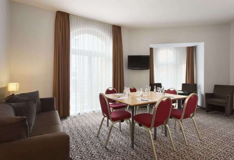 Hotel Ramada By Wyndham Frankfurt Central Station